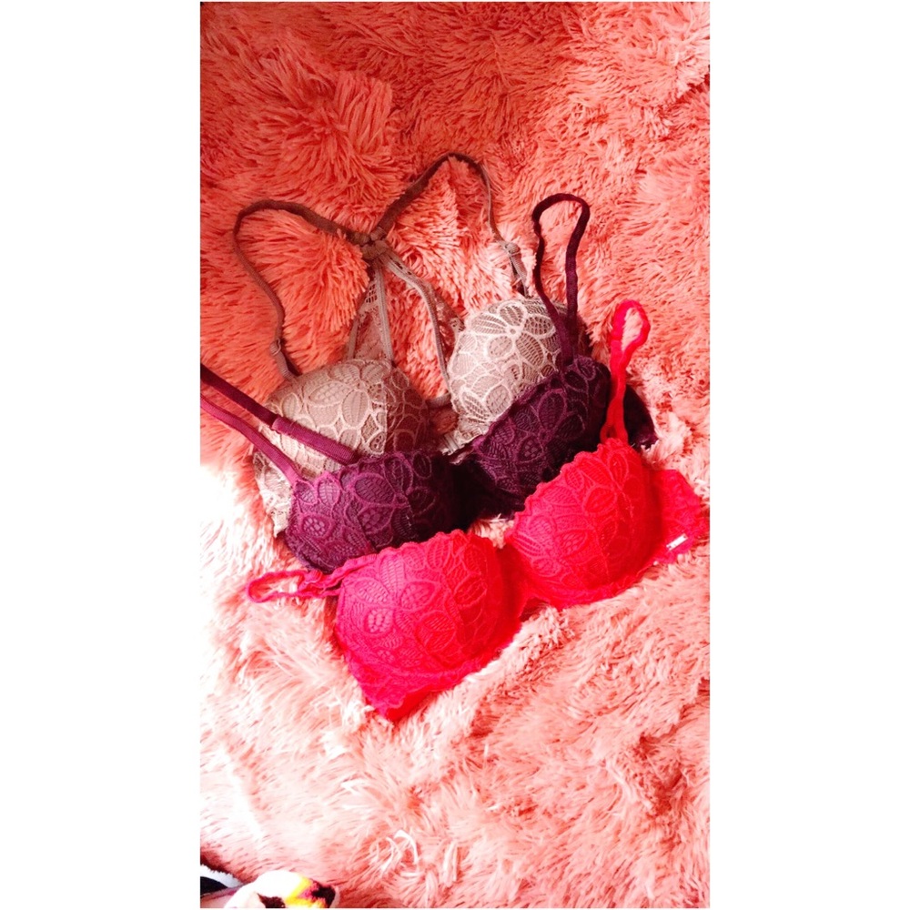 Victoria Secret Pink Date push-up bra’s size 32B